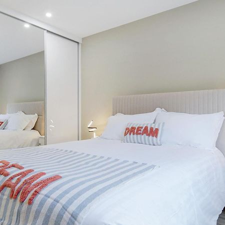 Seaview Lodge Apartment 'Sleeping 4 Guests' Rockstown Eksteriør billede