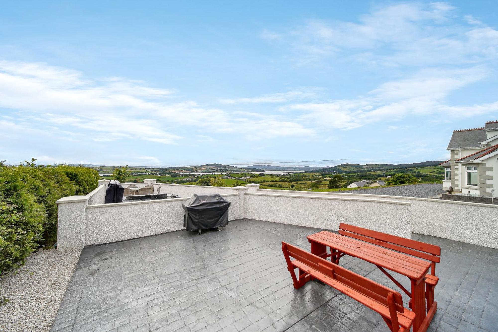 Seaview Lodge Apartment 'Sleeping 4 Guests' Rockstown Eksteriør billede